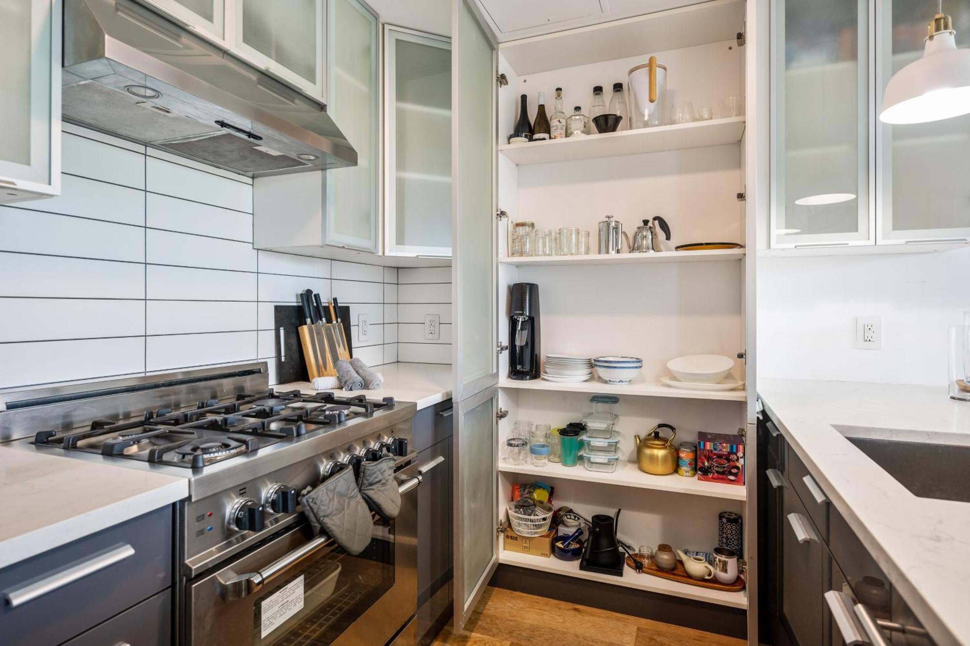 Apartment Prime Williamsburg Luxury One Bedroom With Balcony New York